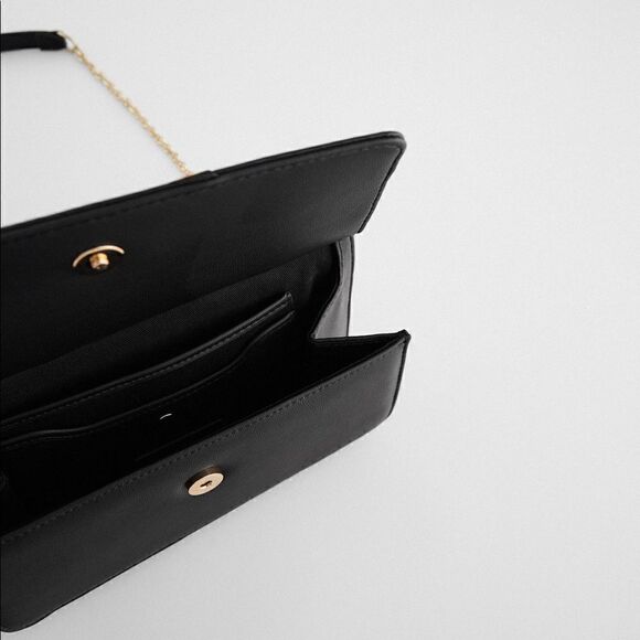 ZARA MINIMALIST CROSSBODY BAG WITH CHAIN - Picture 4 of 5